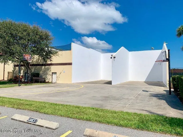 $435,000 | 3232 Sand Dunes Court, Melbourne Beach, FL 32951