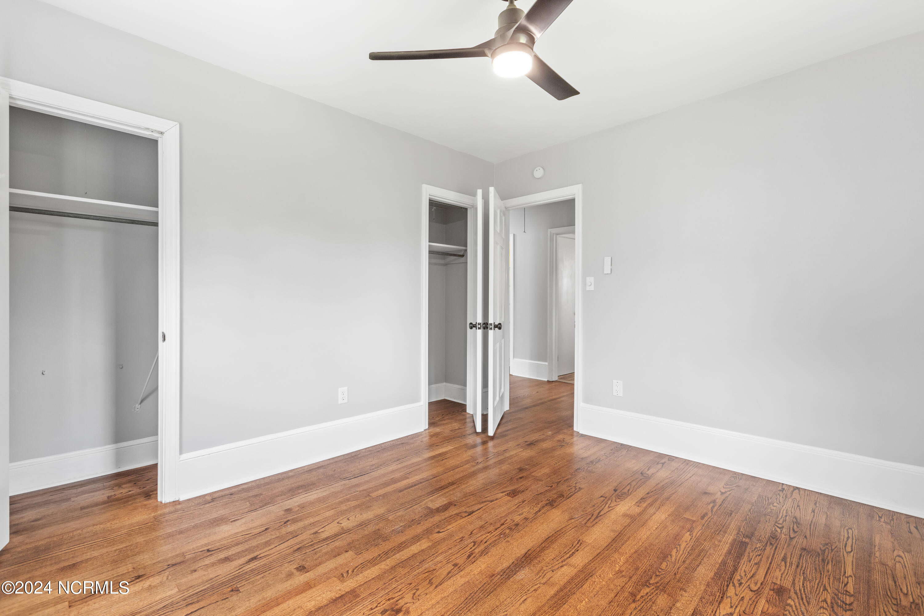 405 South Raleigh Street Wallace, NC 28466 - Photo 20 of 34 Bedroom 3