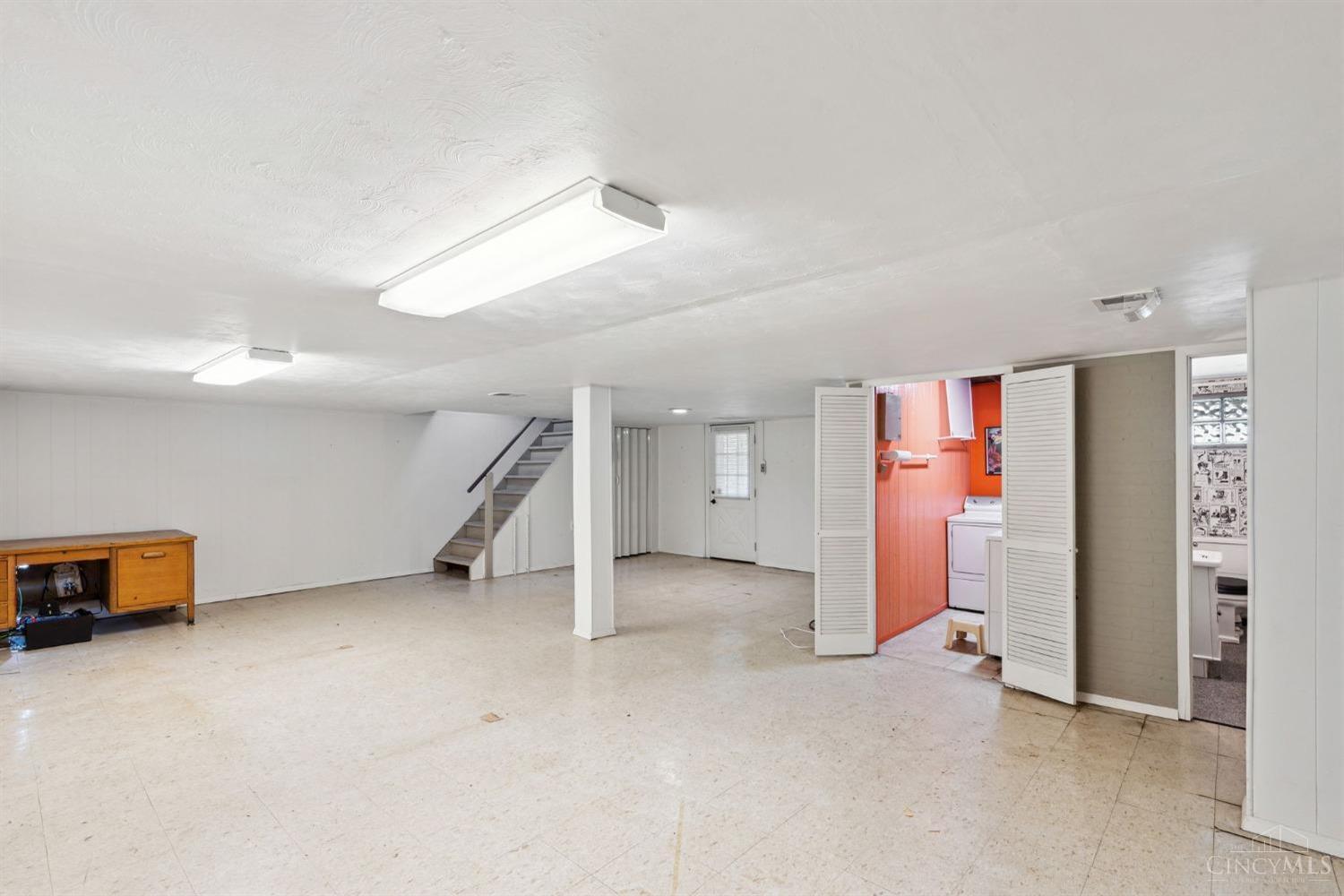 6392 Mullen Road Cincinnati, OH 45247 - Photo 27 of 41 Gallery Image 27