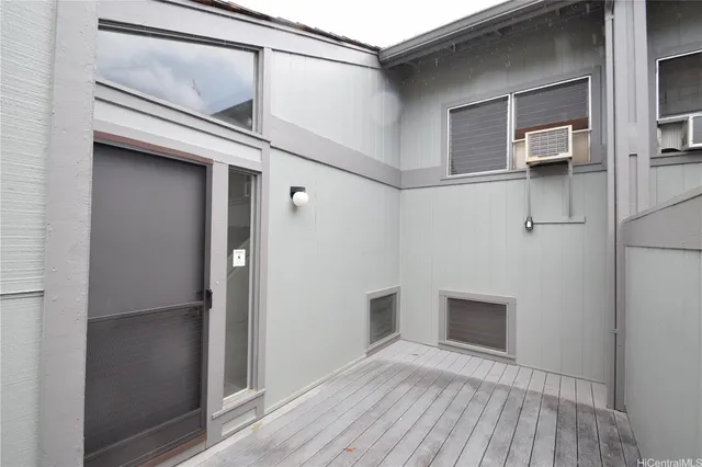 $2,700 | 98-1467 Kaahumanu Street, Unit D, Aiea, HI 96701