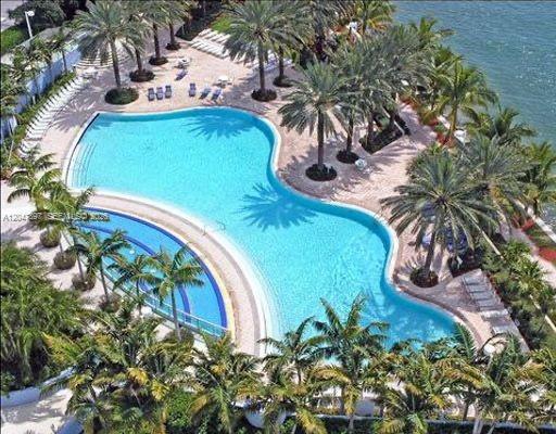 1500 Bay Road, Unit 1408S Miami Beach, FL 33139 - Photo 10 of 12