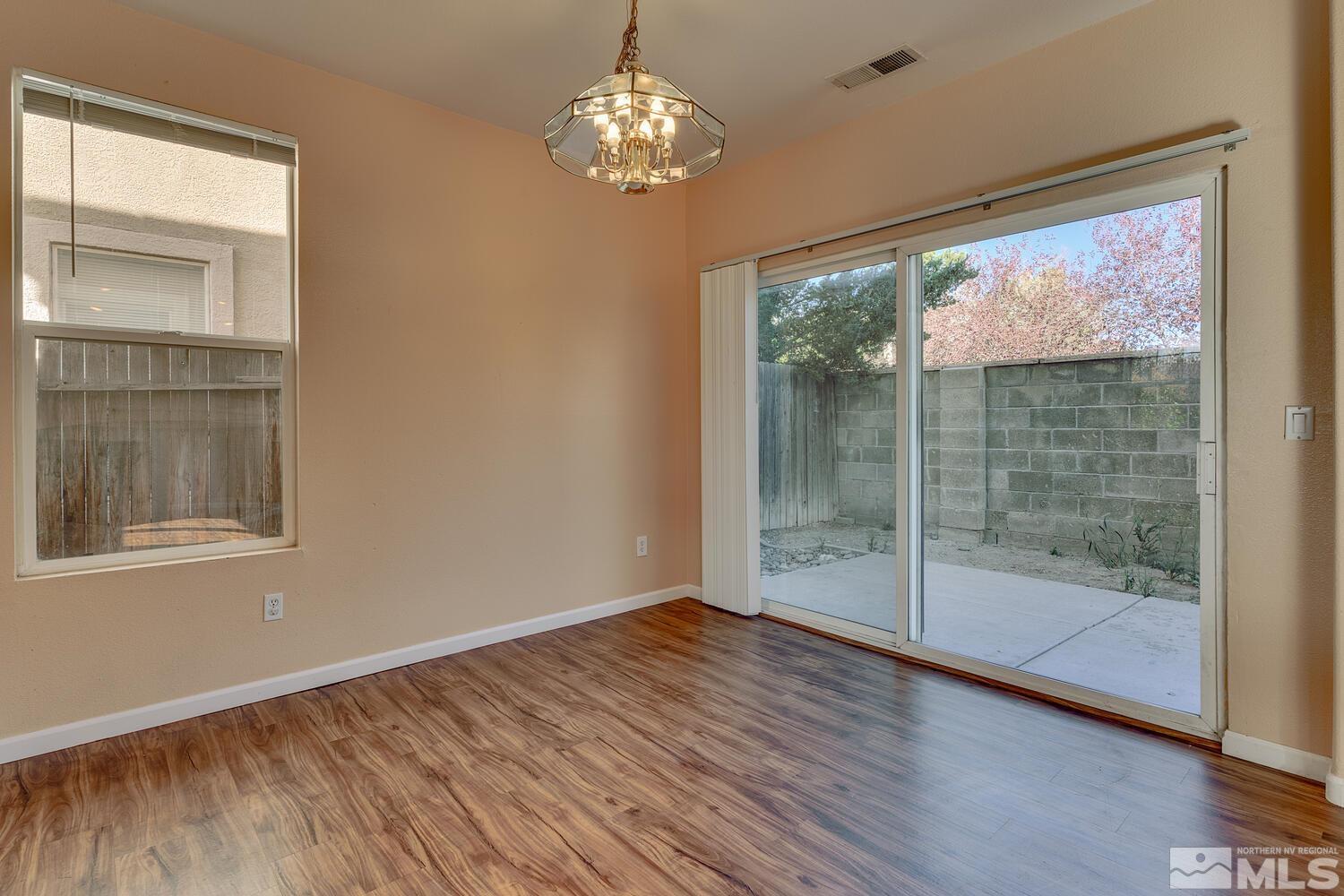 1225 Tule Drive Reno, NV 89521 - Photo 4 of 19 Photo 4