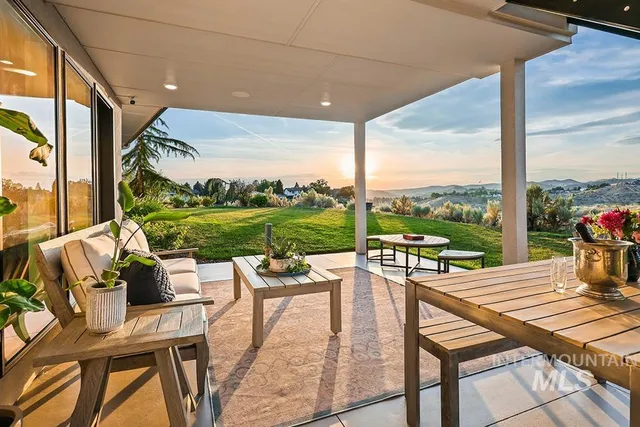 $2,450,000 | 768 East Orion Drive, Boise, ID 83702