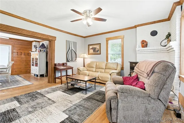 $259,000 | 3745 Crandall Lanesville Road Northeast, Lanesville, IN 47136