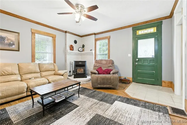 $259,000 | 3745 Crandall Lanesville Road Northeast, Lanesville, IN 47136