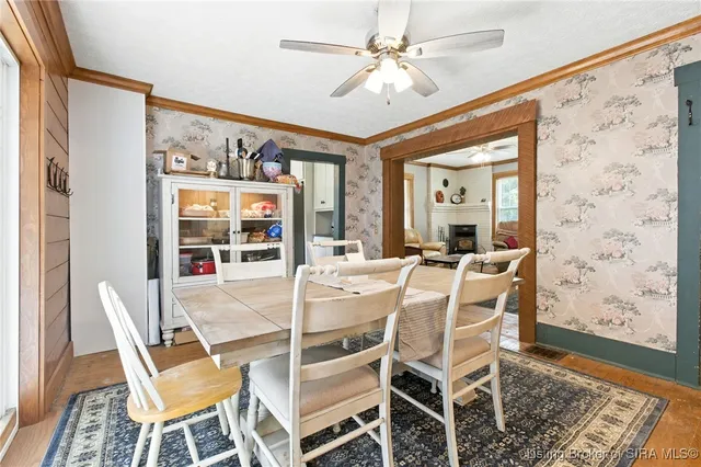 $259,000 | 3745 Crandall Lanesville Road Northeast, Lanesville, IN 47136