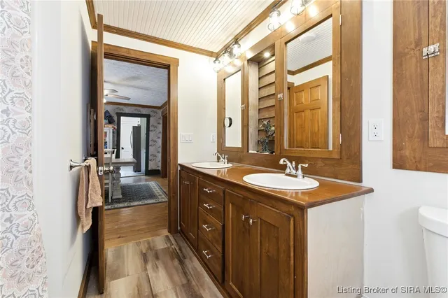 $259,000 | 3745 Crandall Lanesville Road Northeast, Lanesville, IN 47136