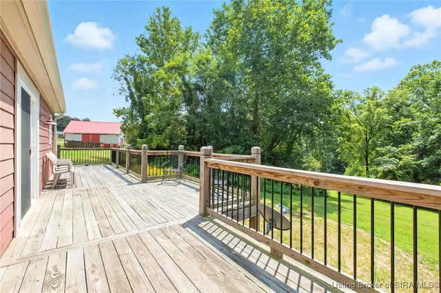 $259,000 | 3745 Crandall Lanesville Road Northeast, Lanesville, IN 47136