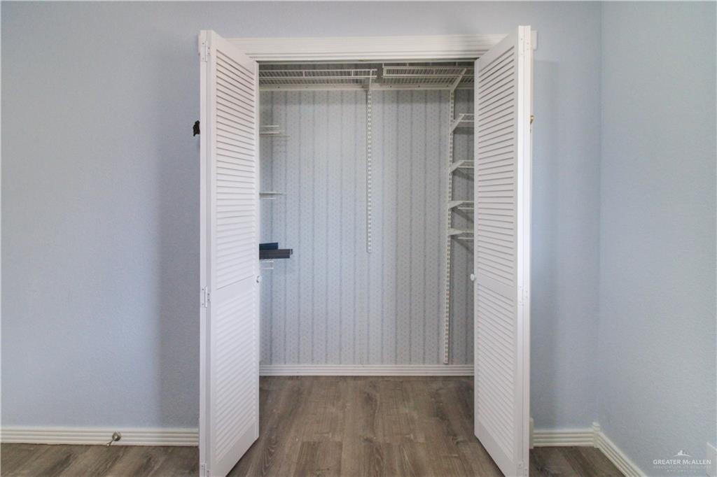 2921 Yuma Avenue McAllen, TX 78503 - Photo 7 of 10 a view of a small space with wooden floor