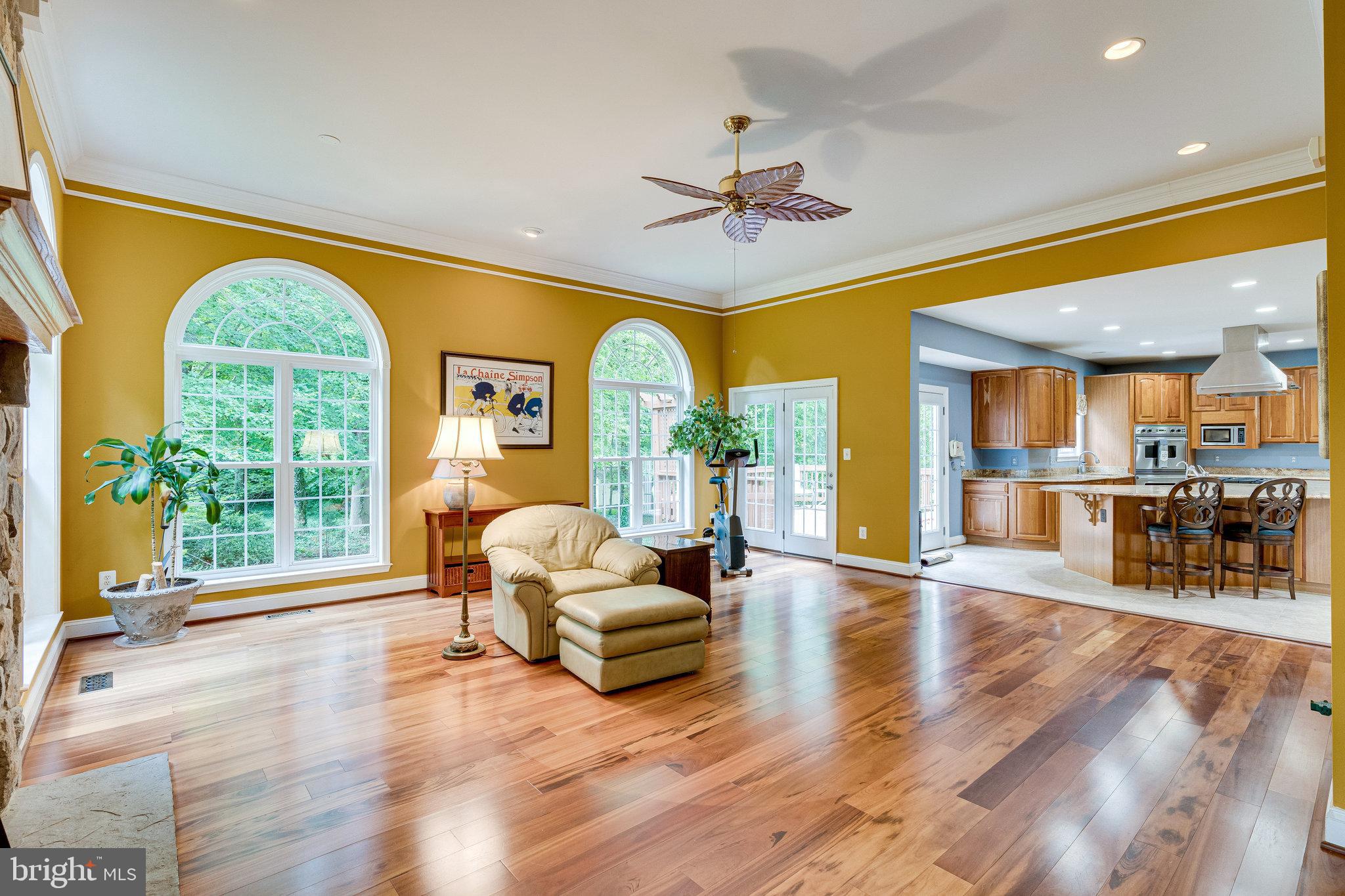 2860 Hill Road Vienna, VA 22181 - Photo 14 of 51 Gallery Image 14