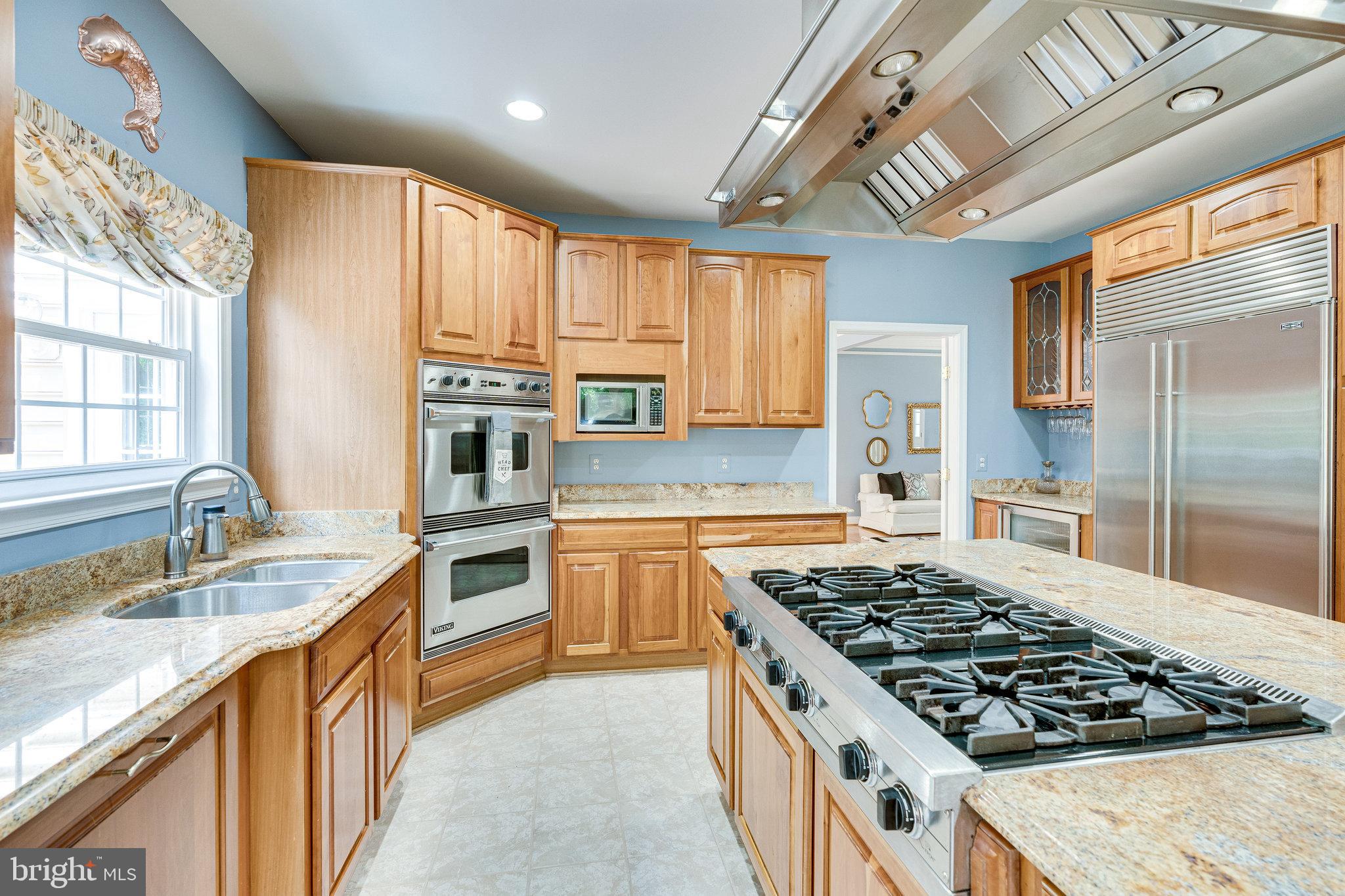 2860 Hill Road Vienna, VA 22181 - Photo 17 of 51 Gallery Image 17