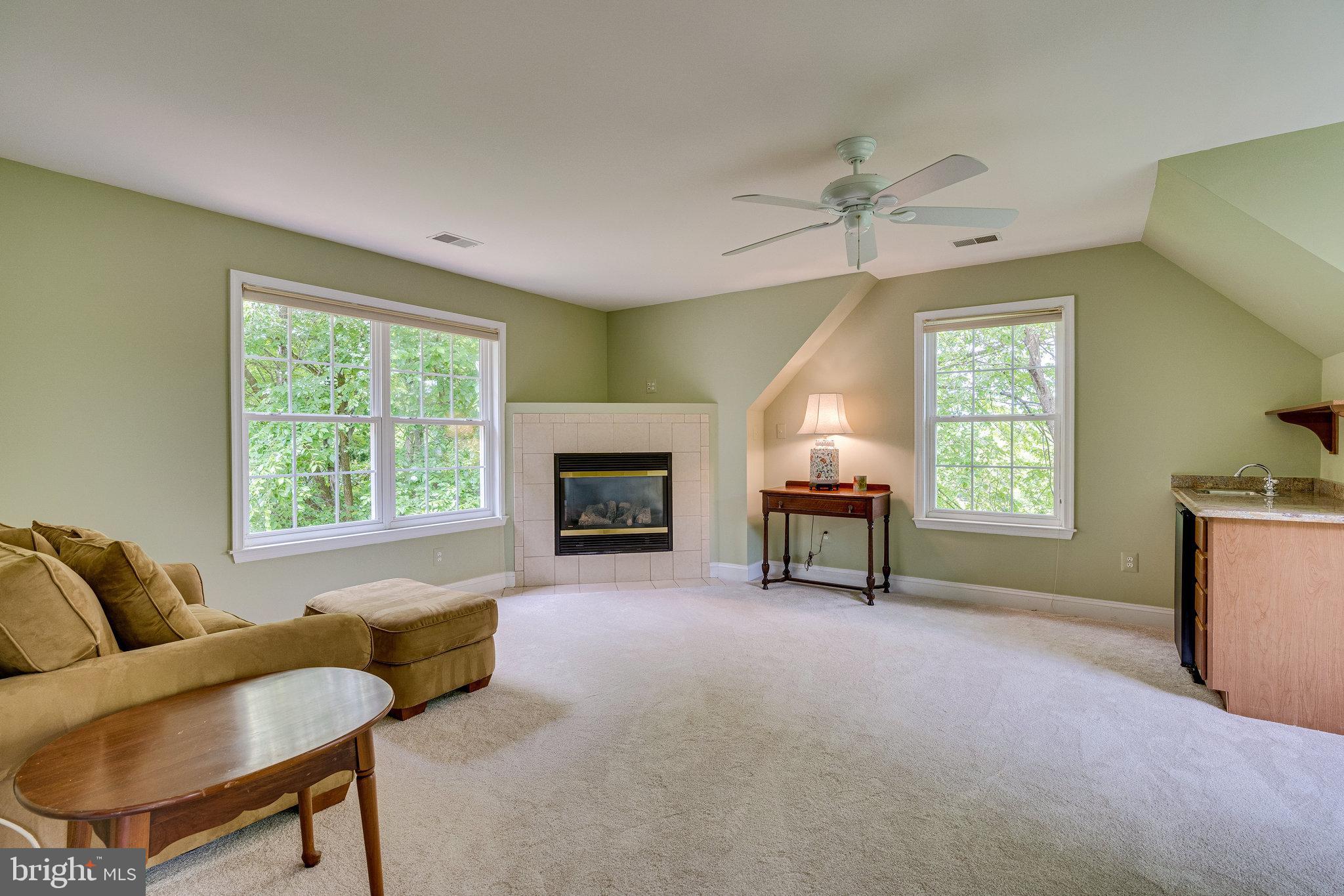 2860 Hill Road Vienna, VA 22181 - Photo 25 of 51 Gallery Image 25