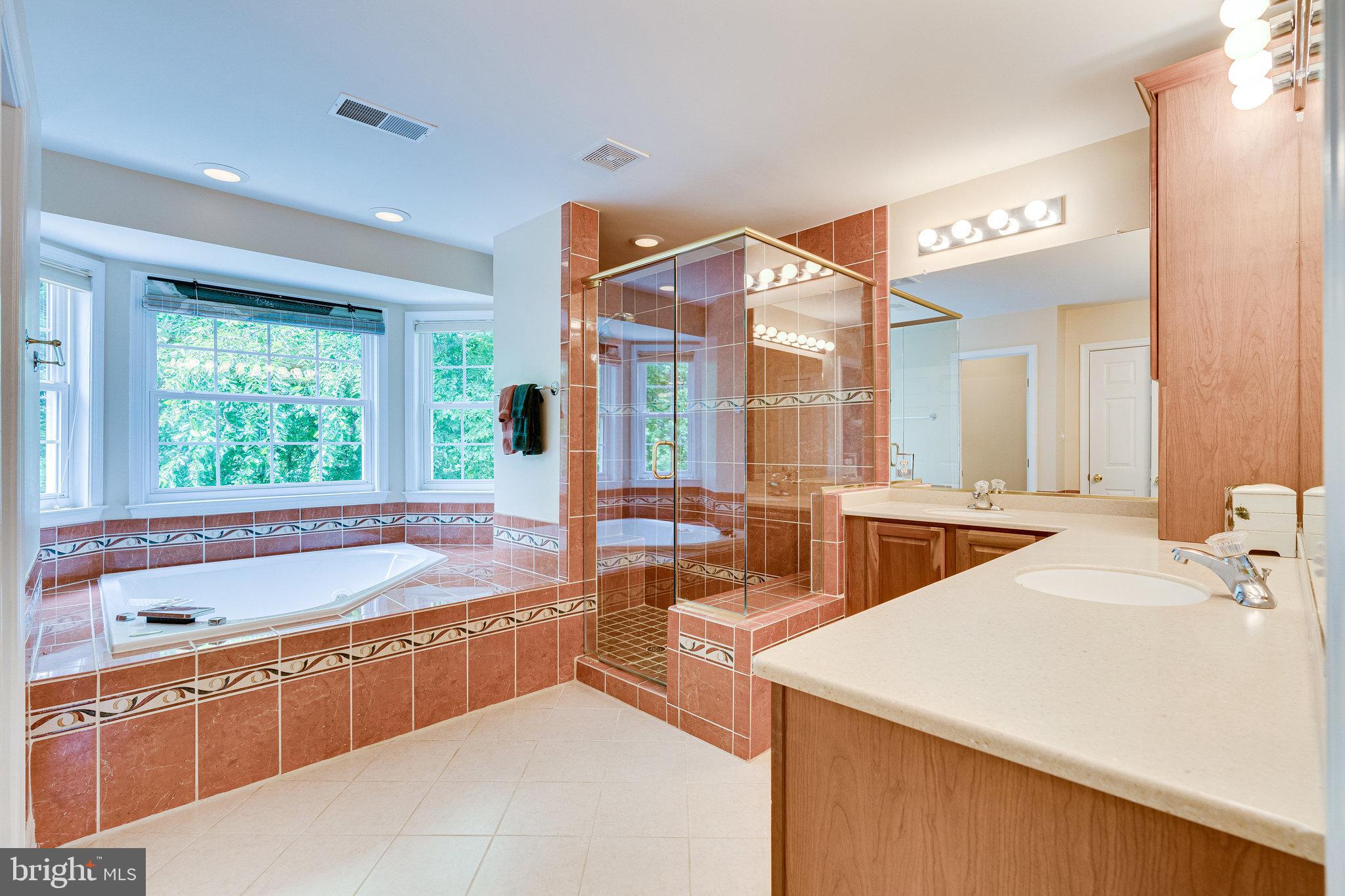 2860 Hill Road Vienna, VA 22181 - Photo 27 of 51 Gallery Image 27