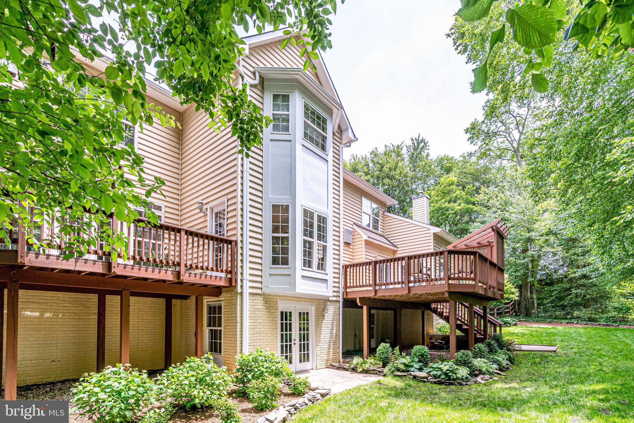 2860 Hill Road Vienna, VA 22181 - Photo 46 of 51 Gallery Image 46