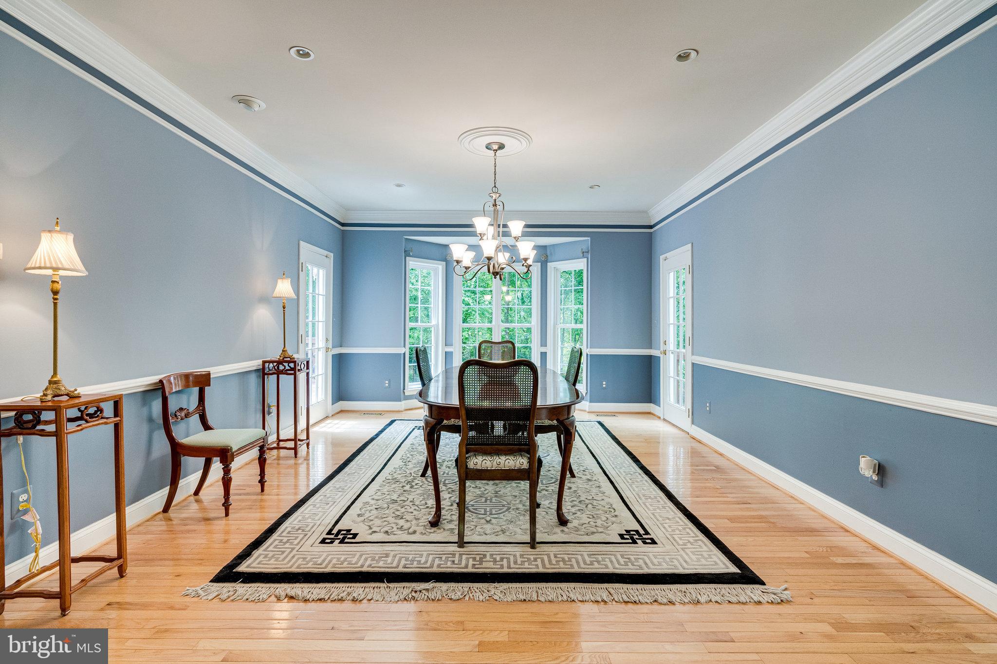 2860 Hill Road Vienna, VA 22181 - Photo 10 of 51 Gallery Image 10