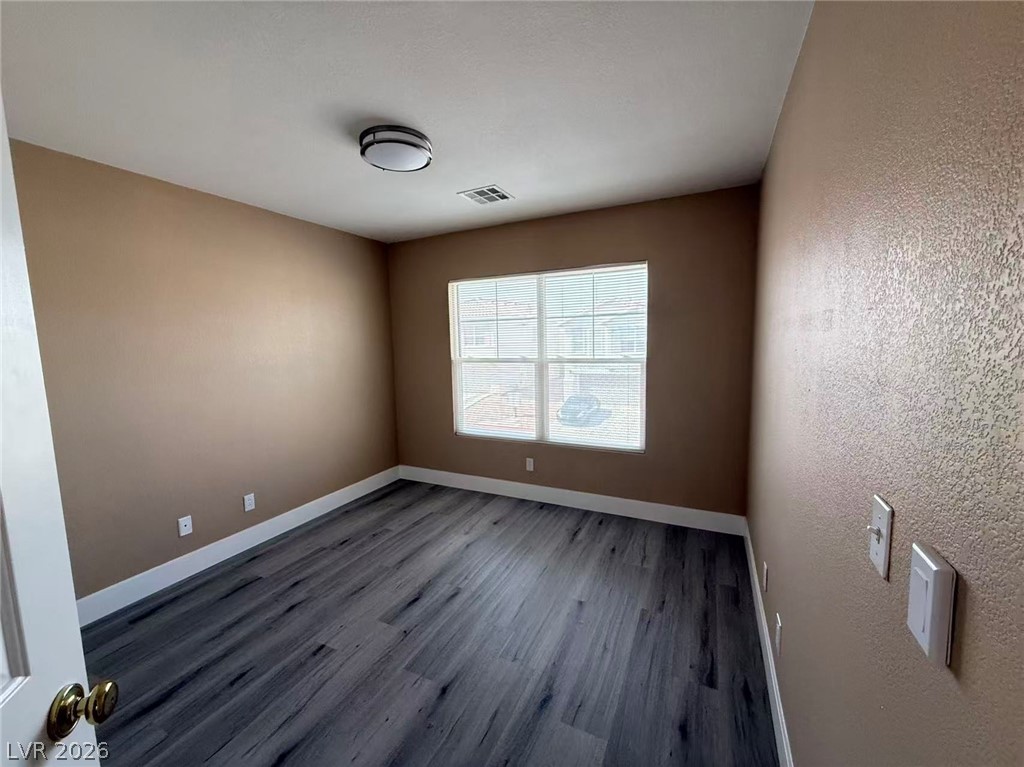 8473 Opal Splendor Avenue Las Vegas, NV 89147 - Photo 8 of 11