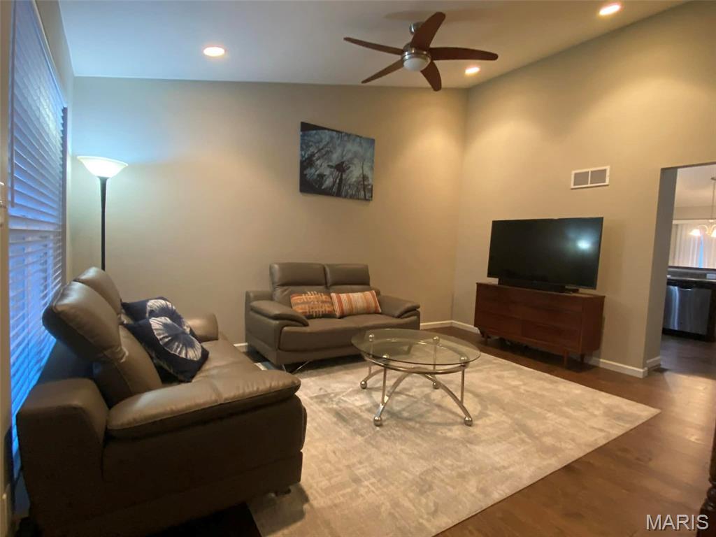 5395 Trailhead Court Eureka, MO 63025 - Photo 6 of 10