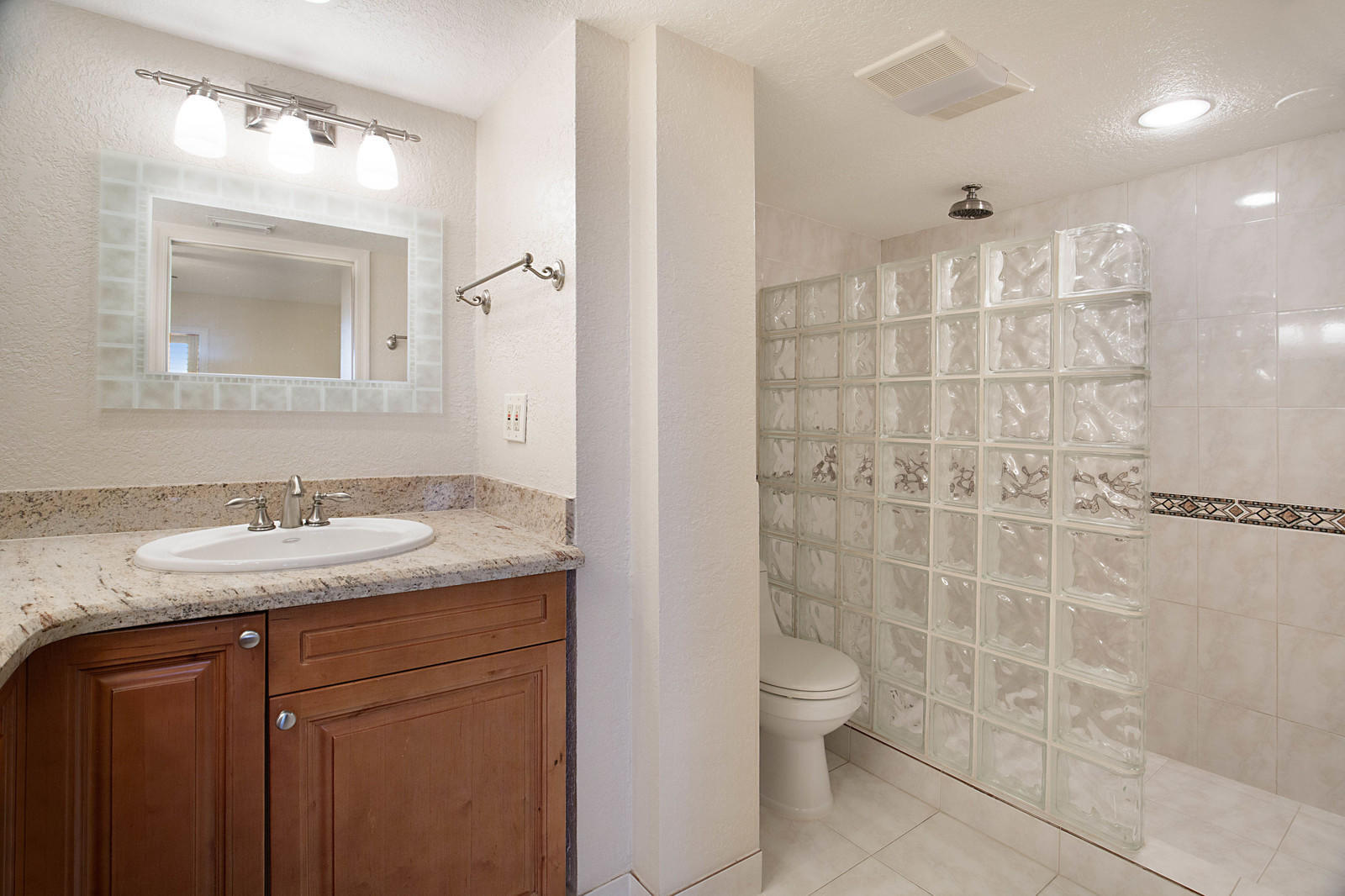 800 Jeffery Street, Unit 409 Boca Raton, FL 33487 - Photo 16 of 37 20230511202413551778000000-o
