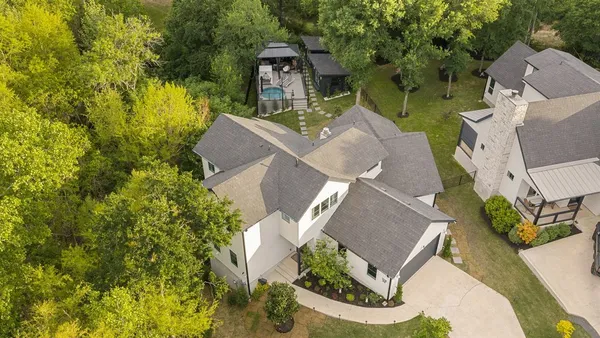 $1,175,000 | 3018 Sunridge Drive, Unit 8, Austin, TX 78741