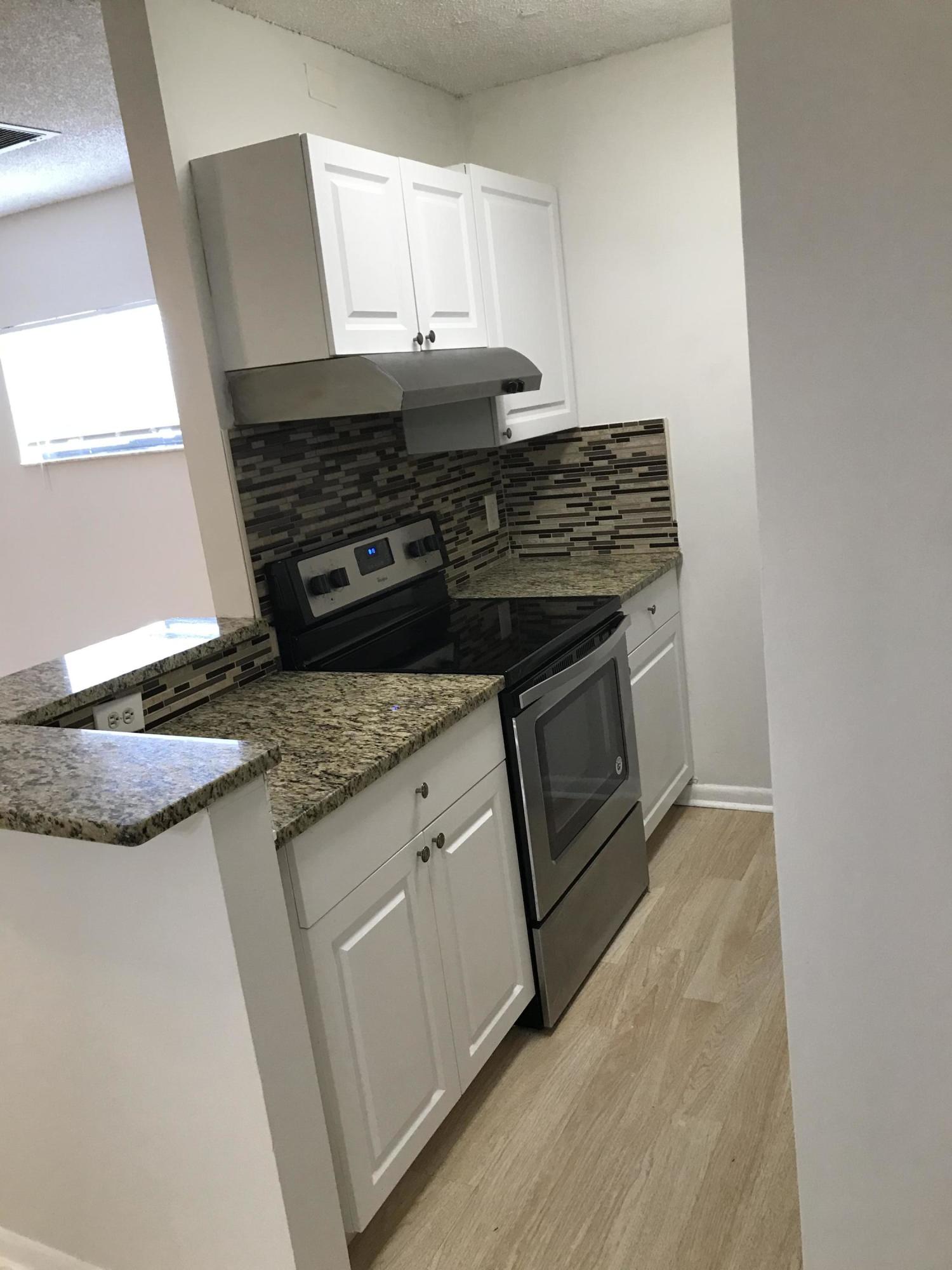 32 Crossings Circle, Unit E Boynton Beach, FL 33435 - Photo 2 of 11 IMG_1595