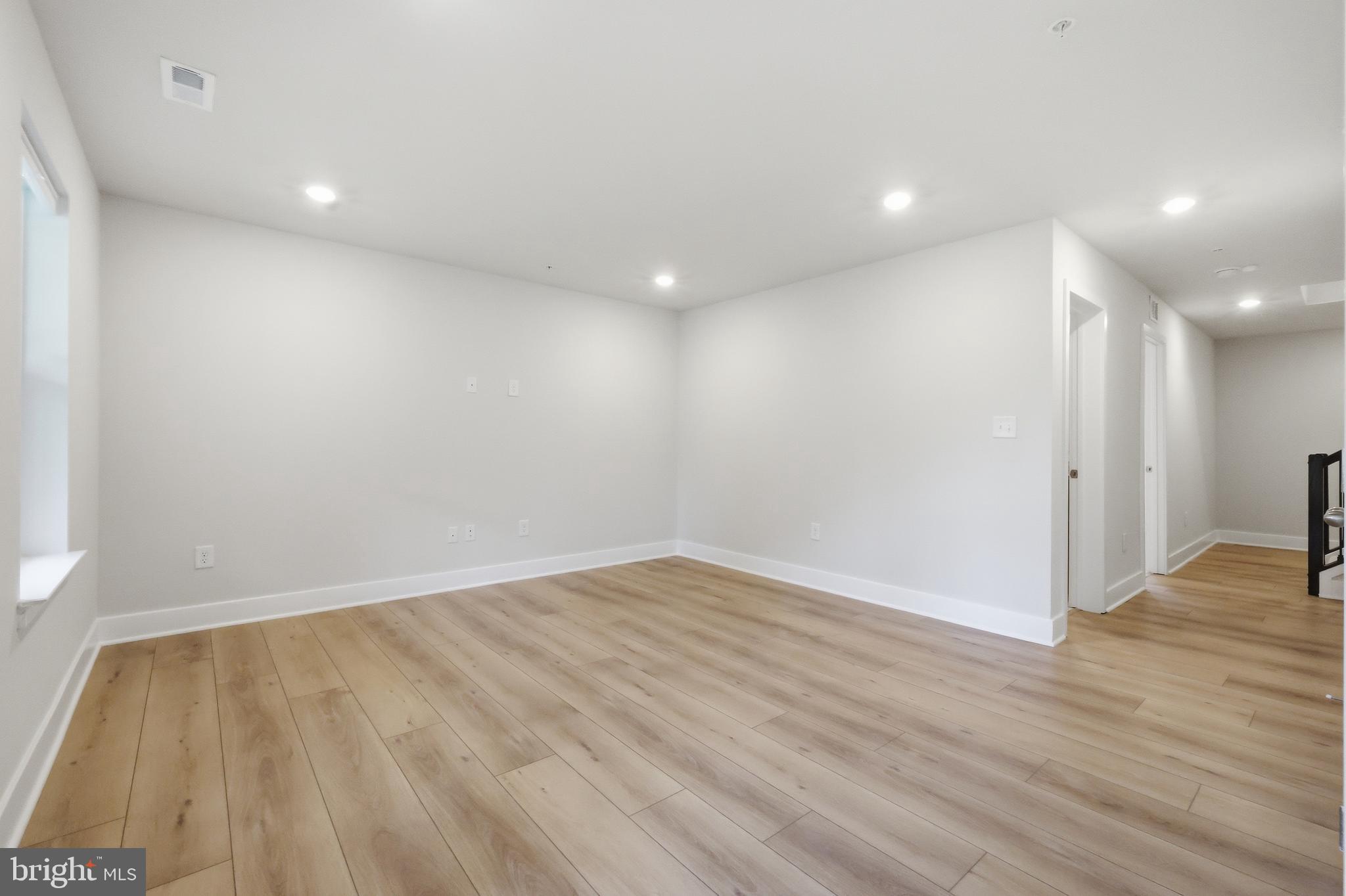 2403 Woodlands Road Baltimore, MD 21244 - Photo 39 of 63