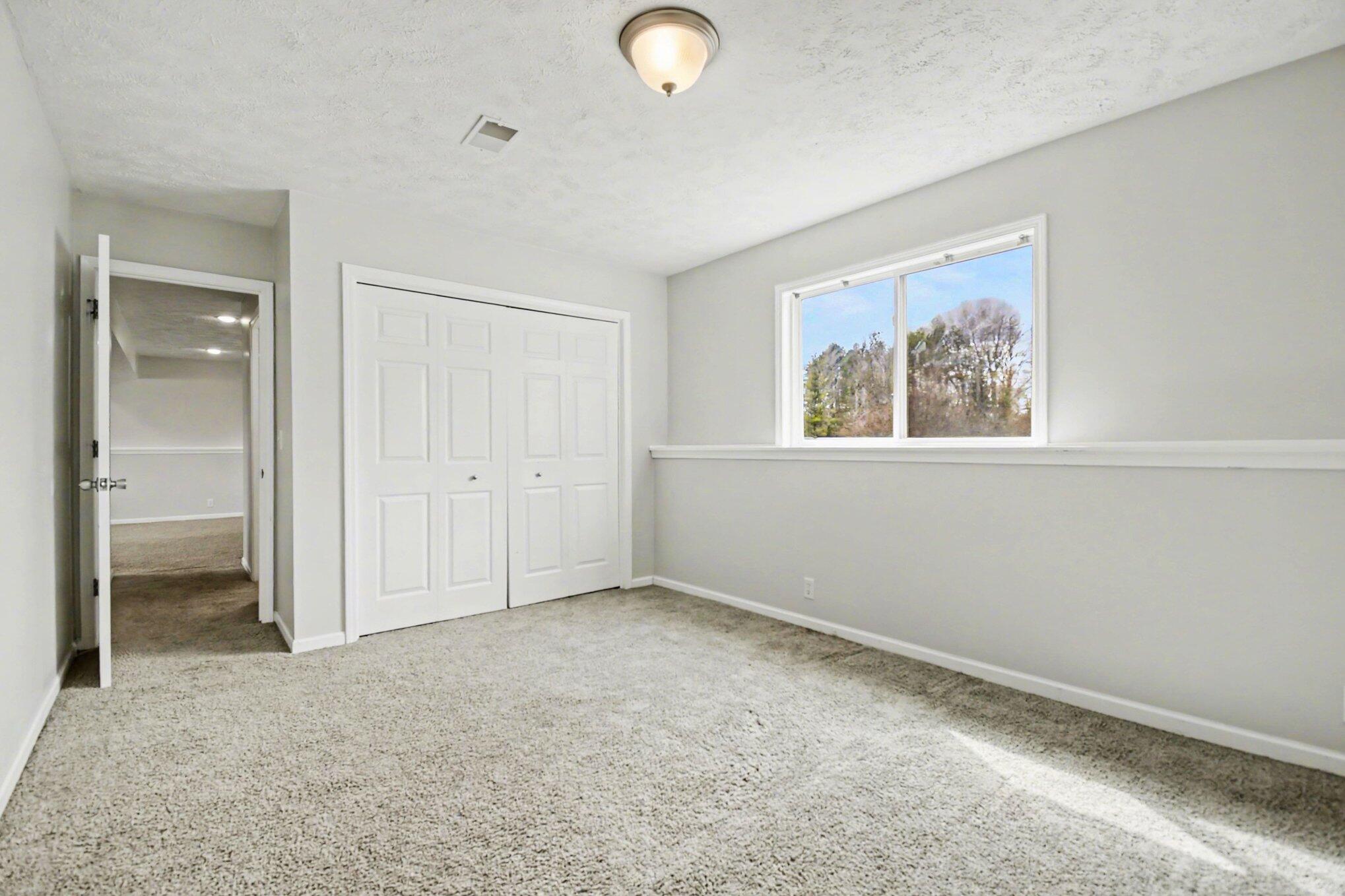 5151 Taylor Ridge Drive Southeast Kentwood, MI 49512 - Photo 14 of 27 014_file_5827