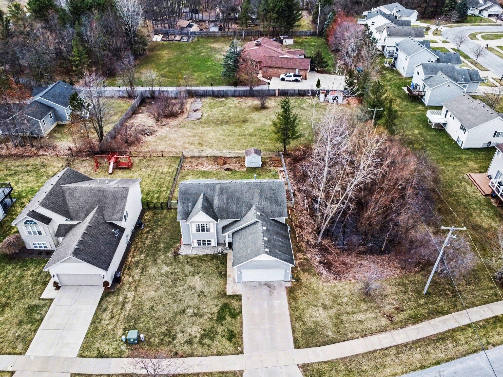 5151 Taylor Ridge Drive Southeast Kentwood, MI 49512 - Photo 23 of 27 023_file_9910