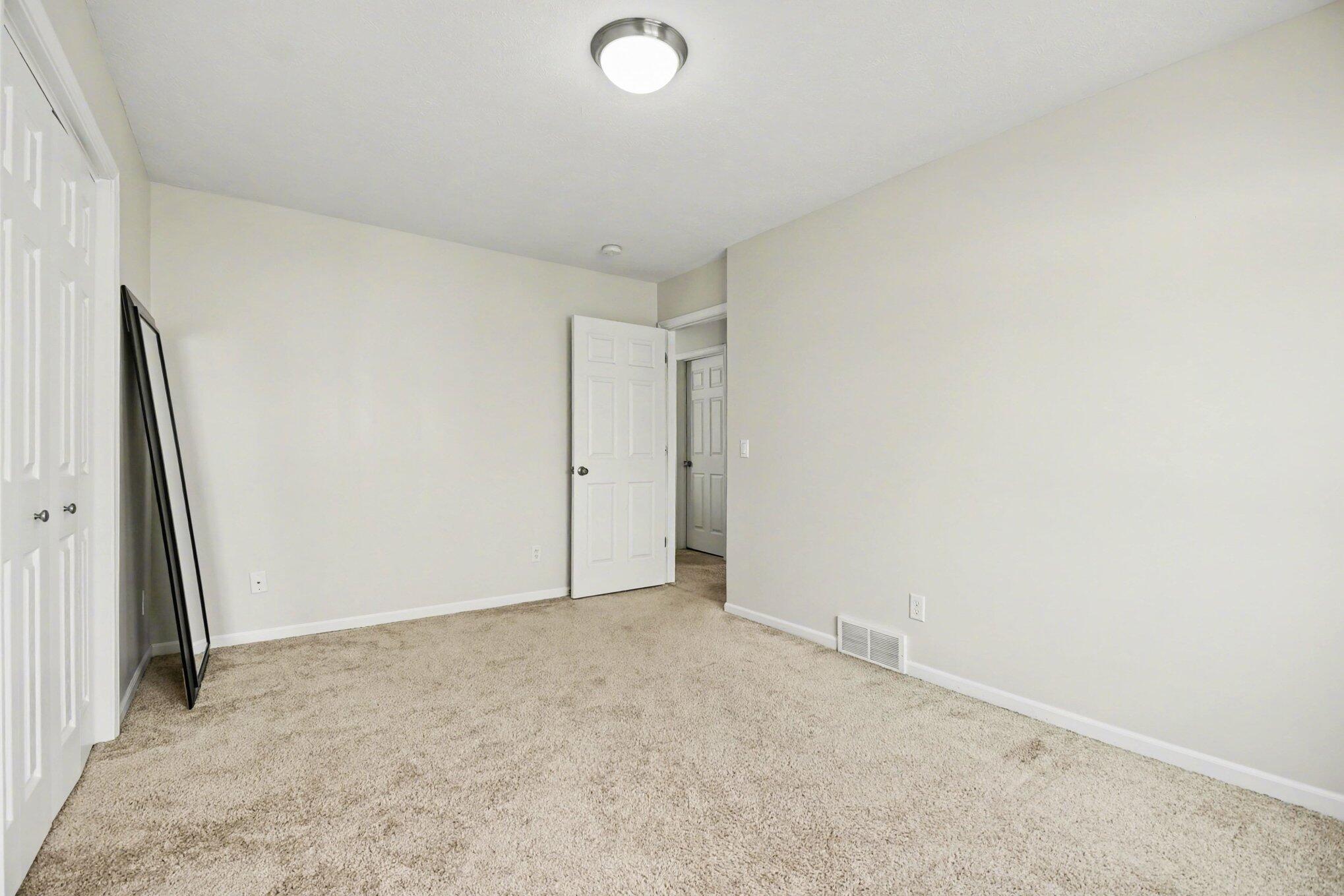 5151 Taylor Ridge Drive Southeast Kentwood, MI 49512 - Photo 10 of 27 010_file_4397