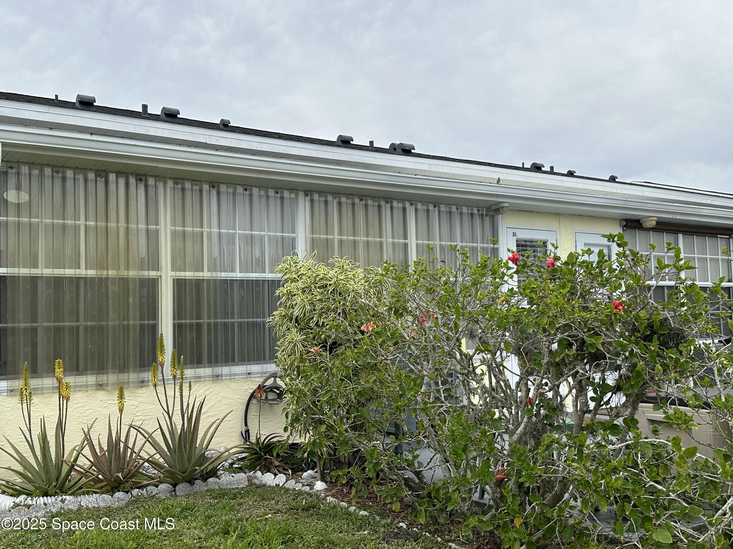 8520 Highway 1, Unit H1 Micco, FL 32976 - Photo 22 of 24 back