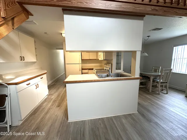 $175,000 | 8520 Highway 1, Unit H1, Micco, FL 32976