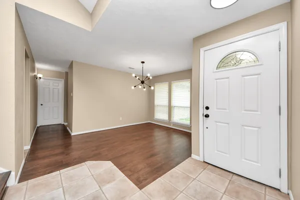 $2,400 | 3834 Carya Circle, Sugar Land, TX 77479