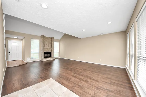 $2,400 | 3834 Carya Circle, Sugar Land, TX 77479