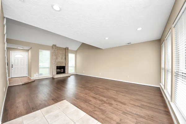 $2,450 | 3834 Carya Circle, Sugar Land, TX 77479