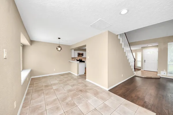 $2,400 | 3834 Carya Circle, Sugar Land, TX 77479