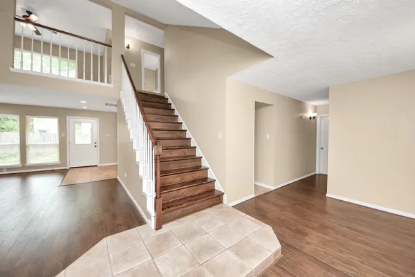 $2,400 | 3834 Carya Circle, Sugar Land, TX 77479