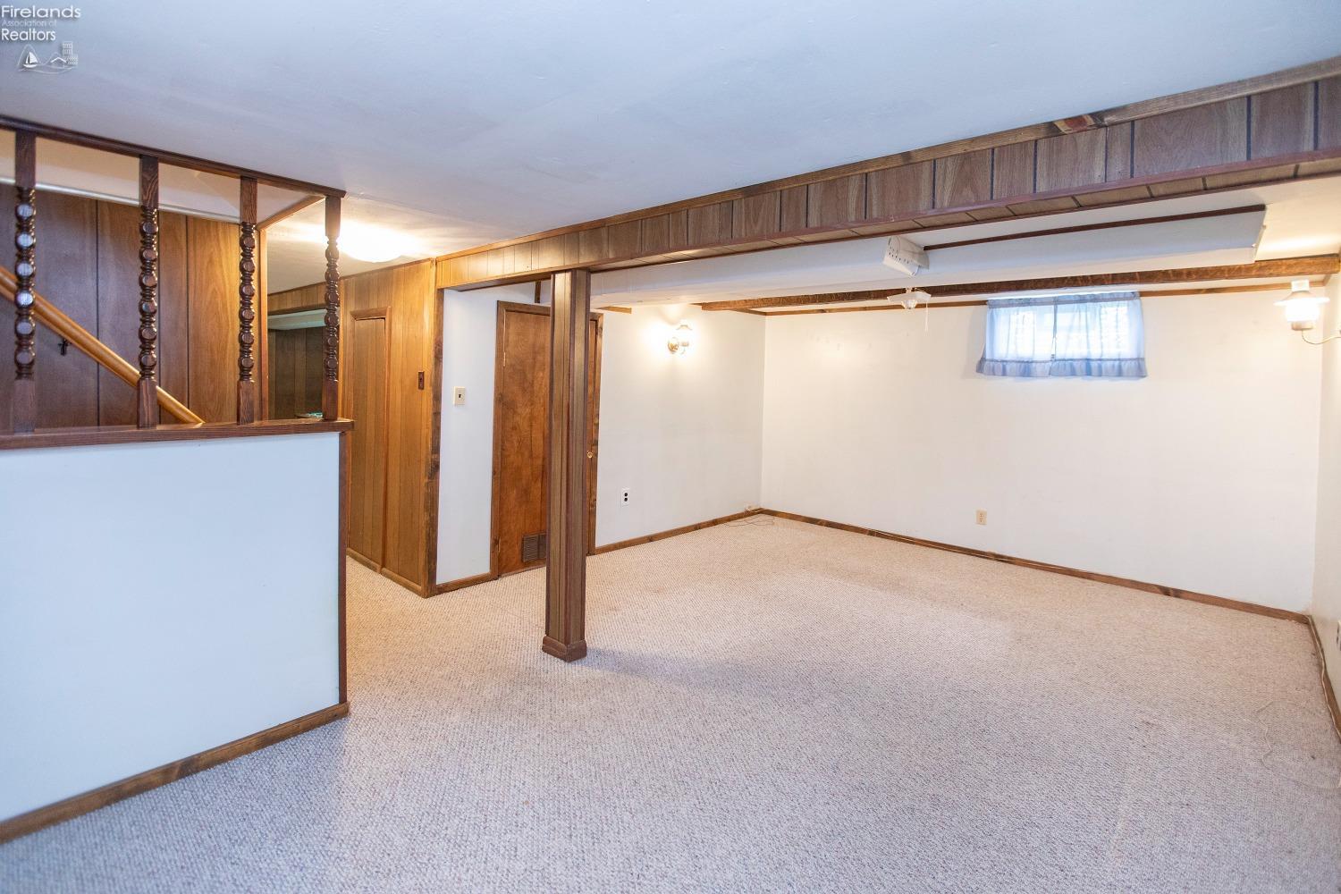219 Claremont Road Vermilion, OH 44089 - Photo 26 of 41 Gallery Image 26
