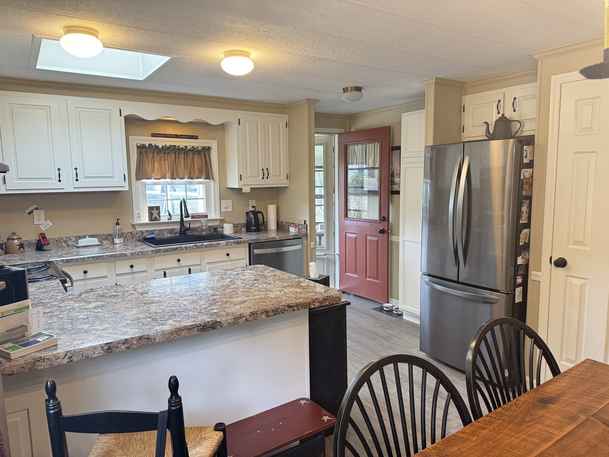 17 Puritan Road Taunton, MA 02780 - Photo 19 of 38 Gallery Image 19