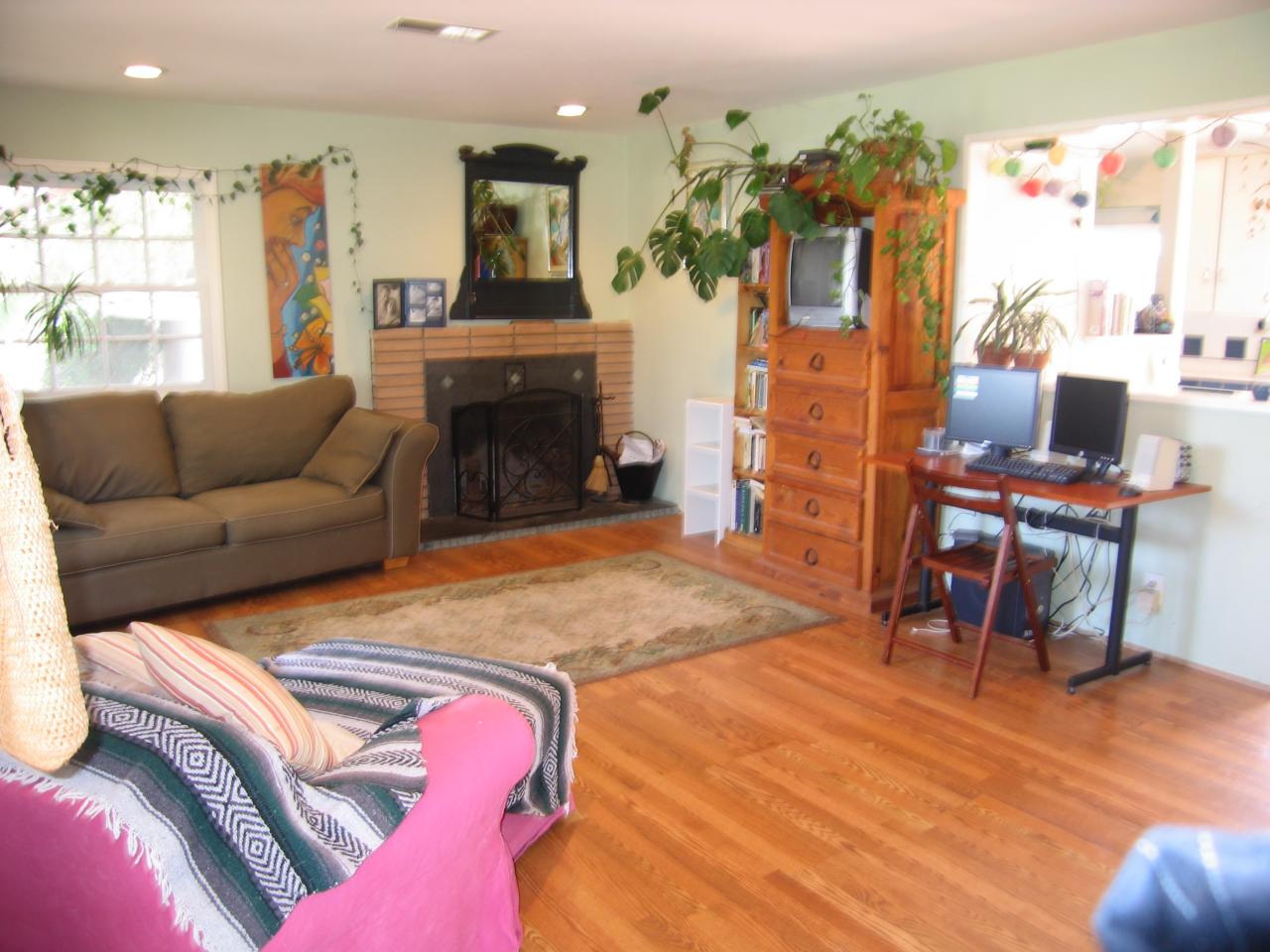 1050 Manitou Road Santa Barbara, CA 93101 - Photo 5 of 8 a bedroom with a bed and a flat screen tv