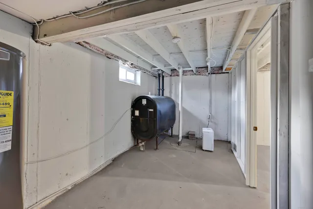 $439,900 | 2064 Long Hill Road, Guilford, CT 06437