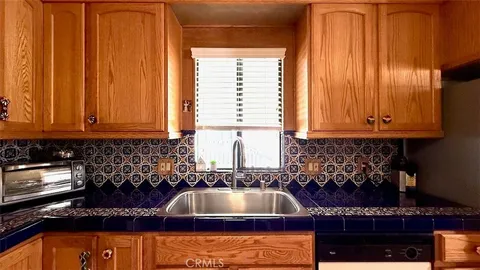 $200,000 | 23301 Ridge Rte Drive, Unit 47, Laguna Hills, CA 92653