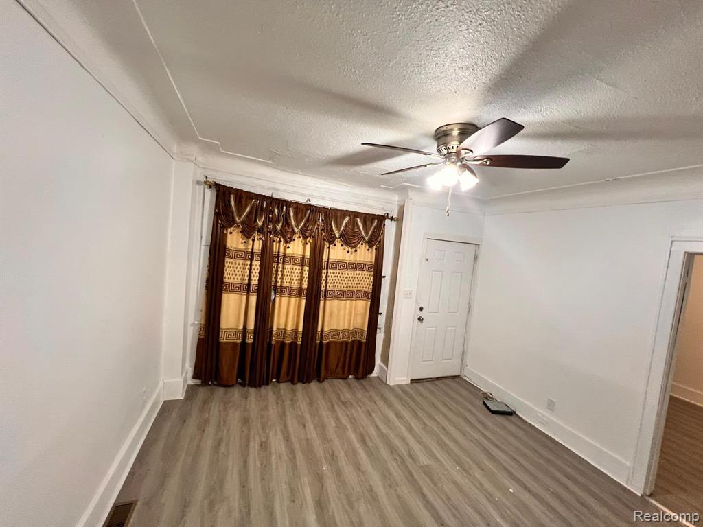 13768 Gable Street Hamtramck, MI 48212 - Photo 10 of 12
