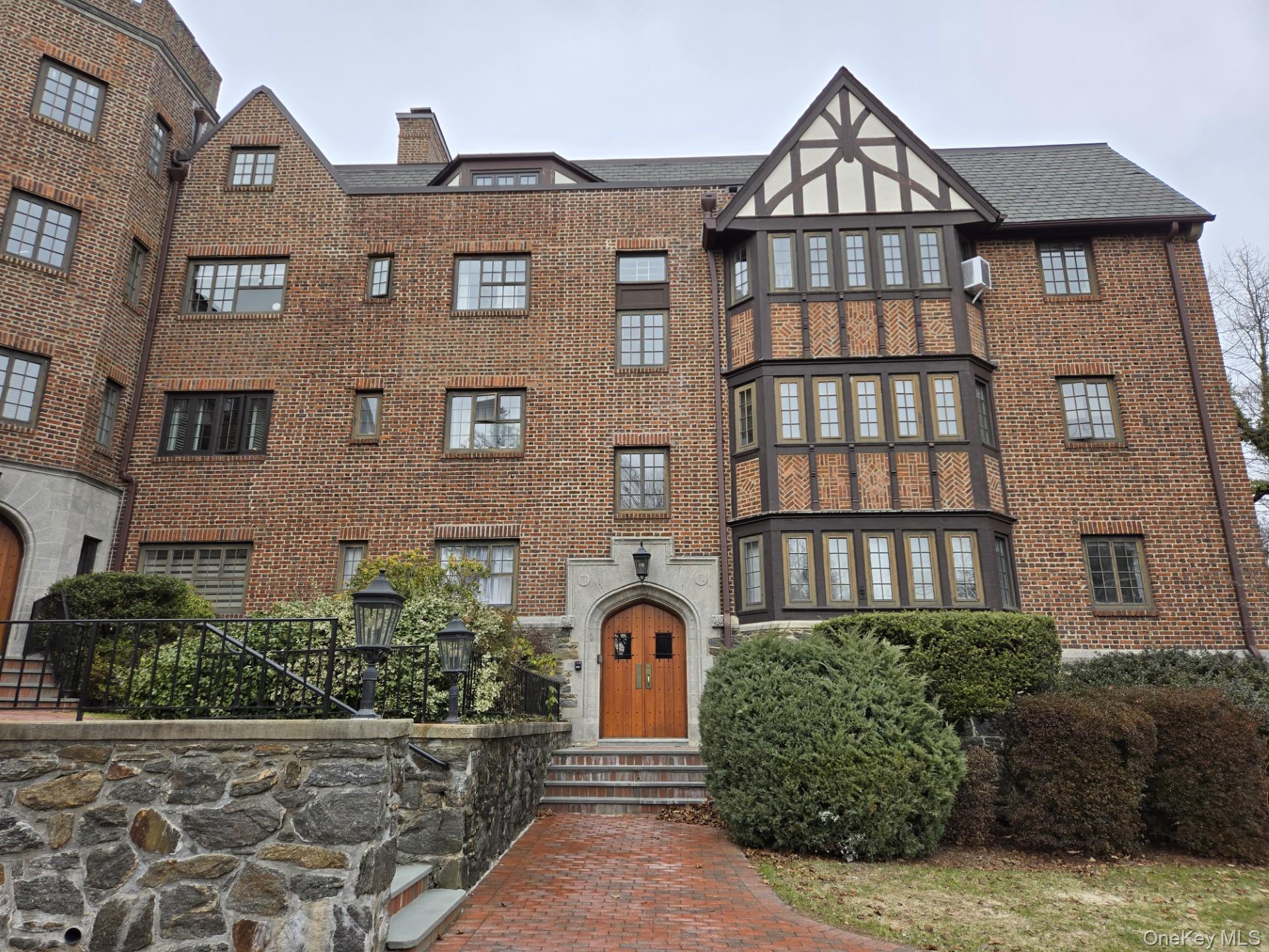 6 Davis Avenue, Unit A11 Rye, NY 10580 - Photo 2 of 23 Entrance to A11
