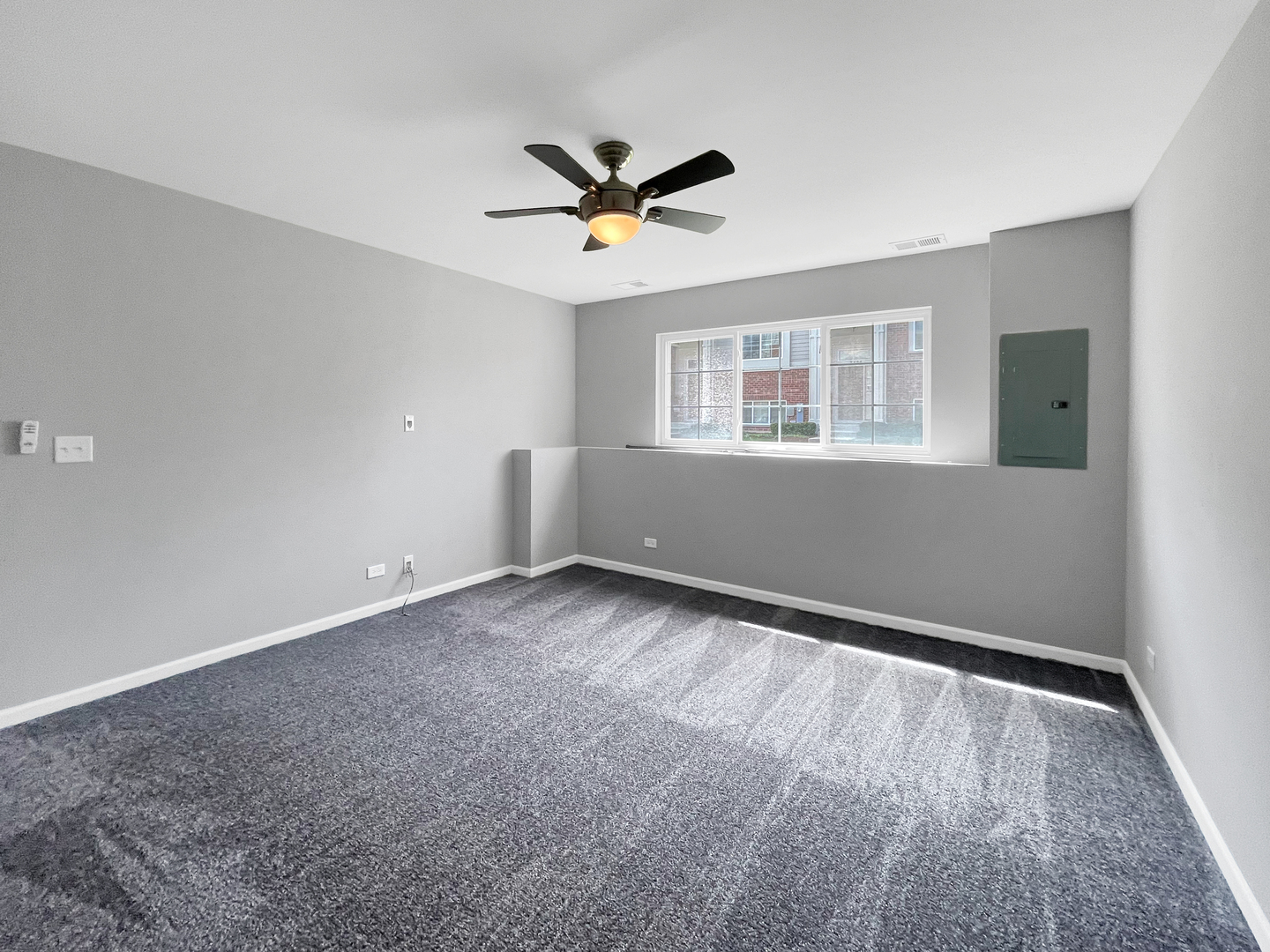 3414 Cameron Drive Elgin, IL 60124 - Photo 20 of 24 a view of an empty room with a window