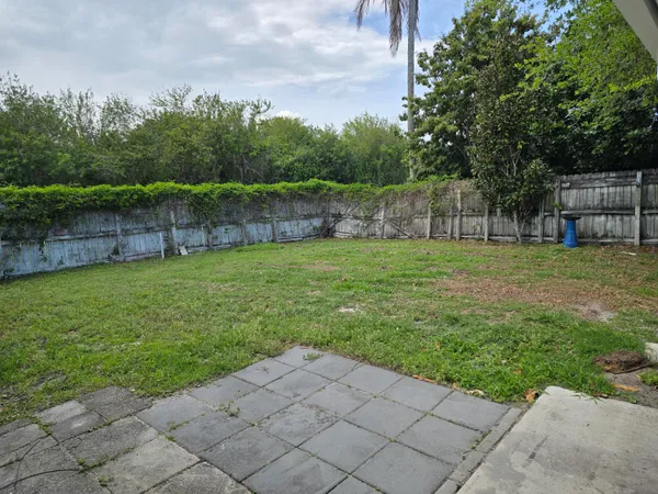 $2,500 | 2601 Southeast Creston Lane, Port St. Lucie, FL 34952