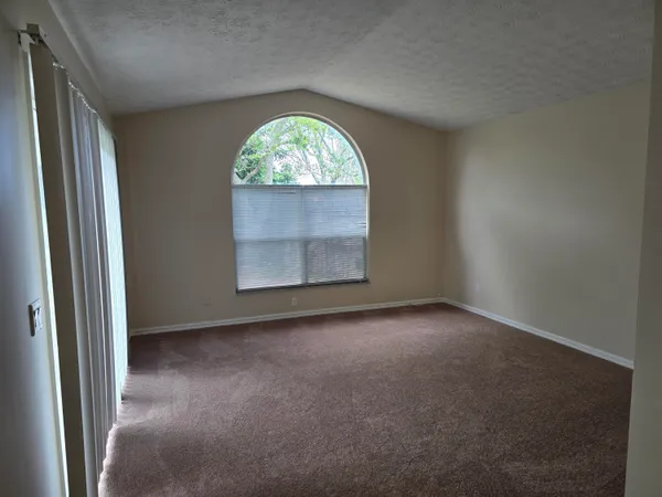 $2,500 | 2601 Southeast Creston Lane, Port St. Lucie, FL 34952