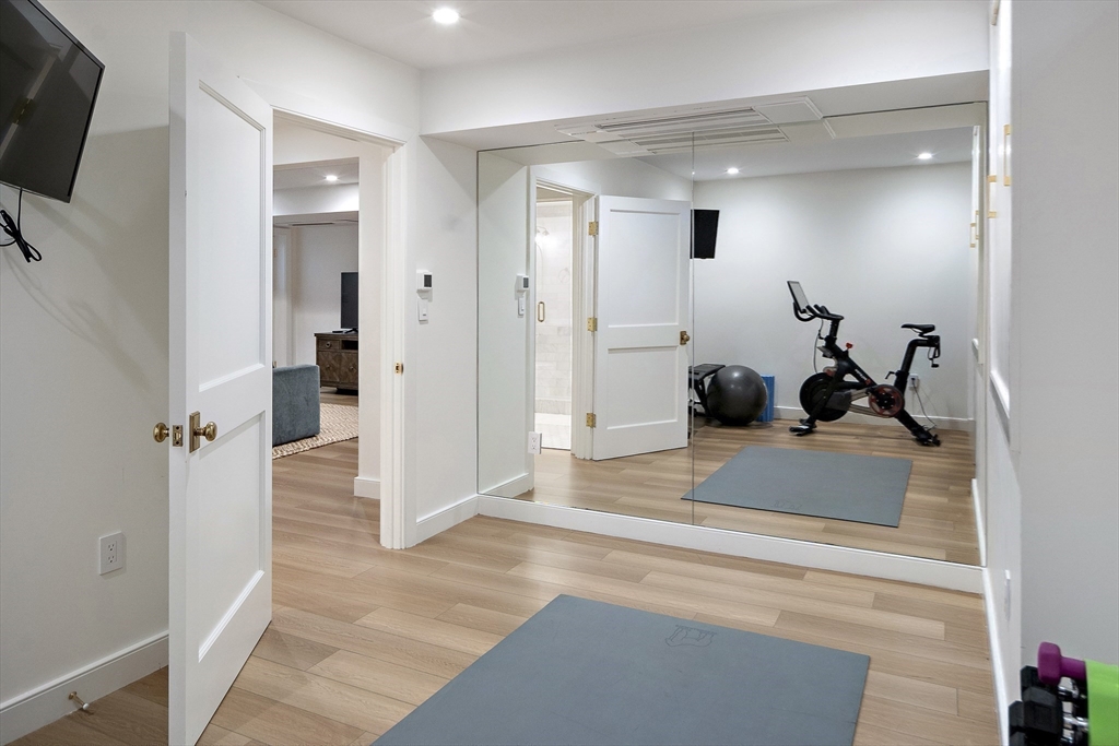 265 Dean Road Brookline, MA 02445 - Photo 31 of 40