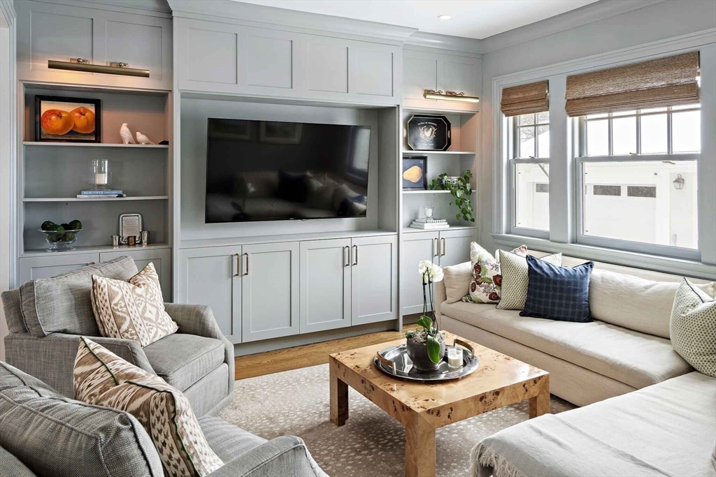 265 Dean Road Brookline, MA 02445 - Photo 6 of 40