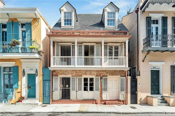 $899,000 | 825 Barracks Street, New Orleans, LA 70116