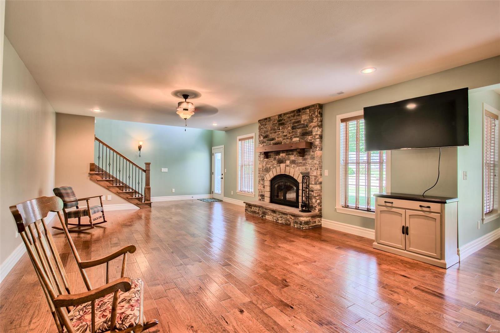 5208 Hazel Road Edwardsville, IL 62025 - Photo 48 of 93 Gallery Image 48