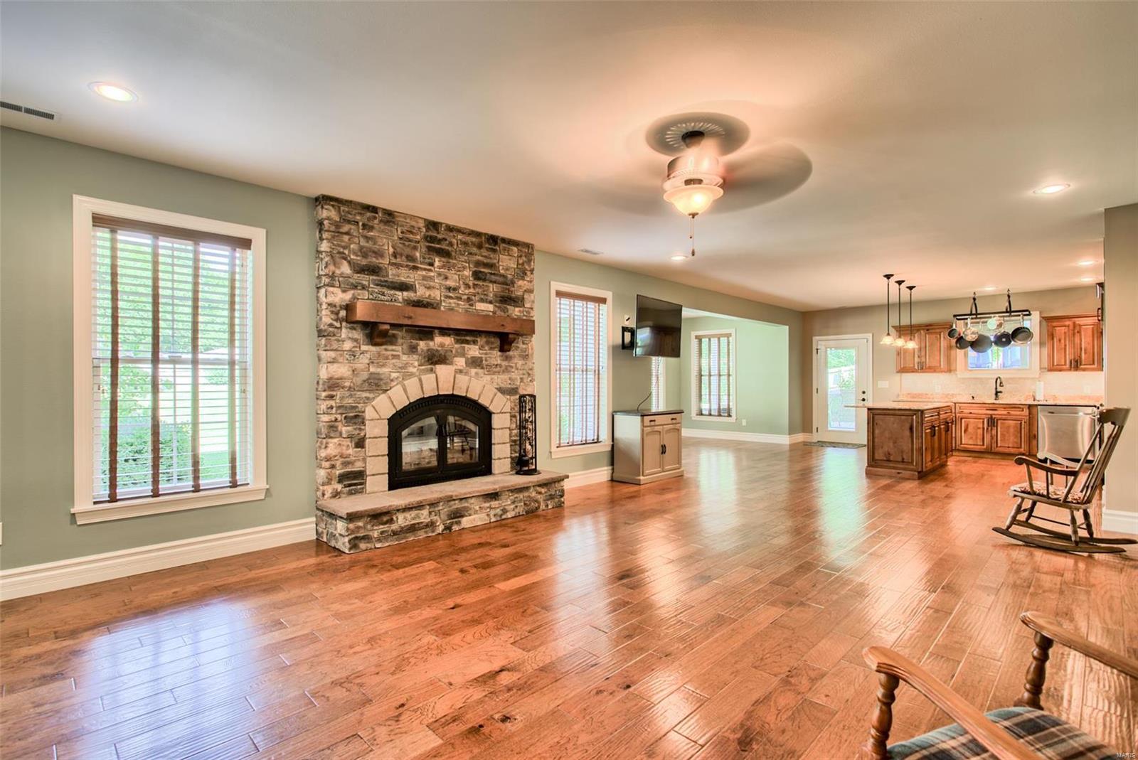 5208 Hazel Road Edwardsville, IL 62025 - Photo 51 of 93 Gallery Image 51